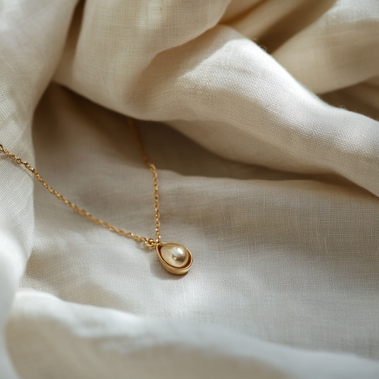 Pearl In A Pod Necklace